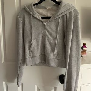 grey cropped brandy melville hoodie